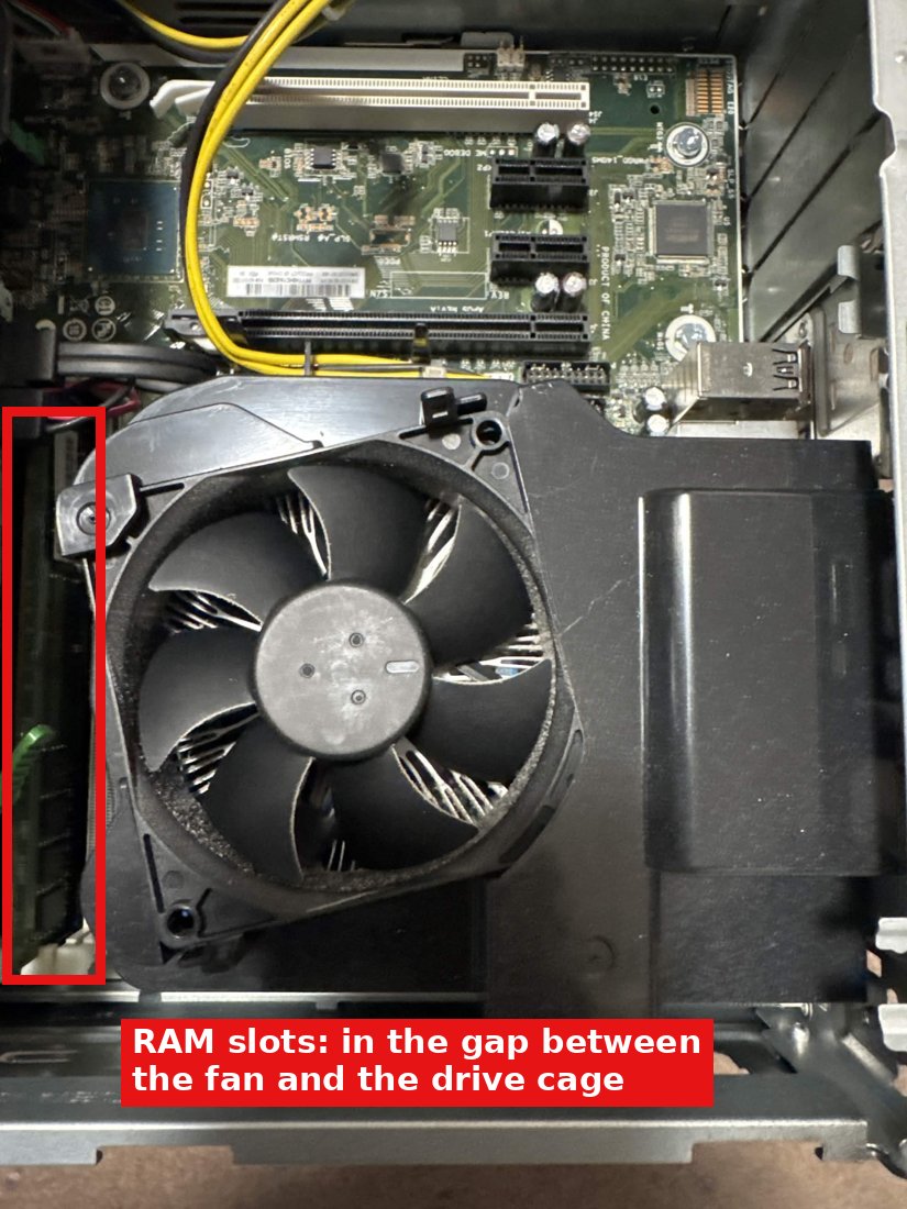 RAM slots in Moyo