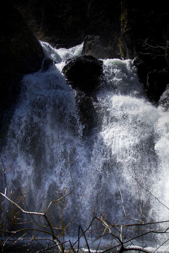 Faery Falls: Faery Falls in April flow (expect less in late September)