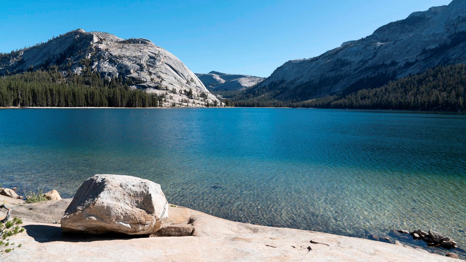 Tenaya Lake with granite cliffs